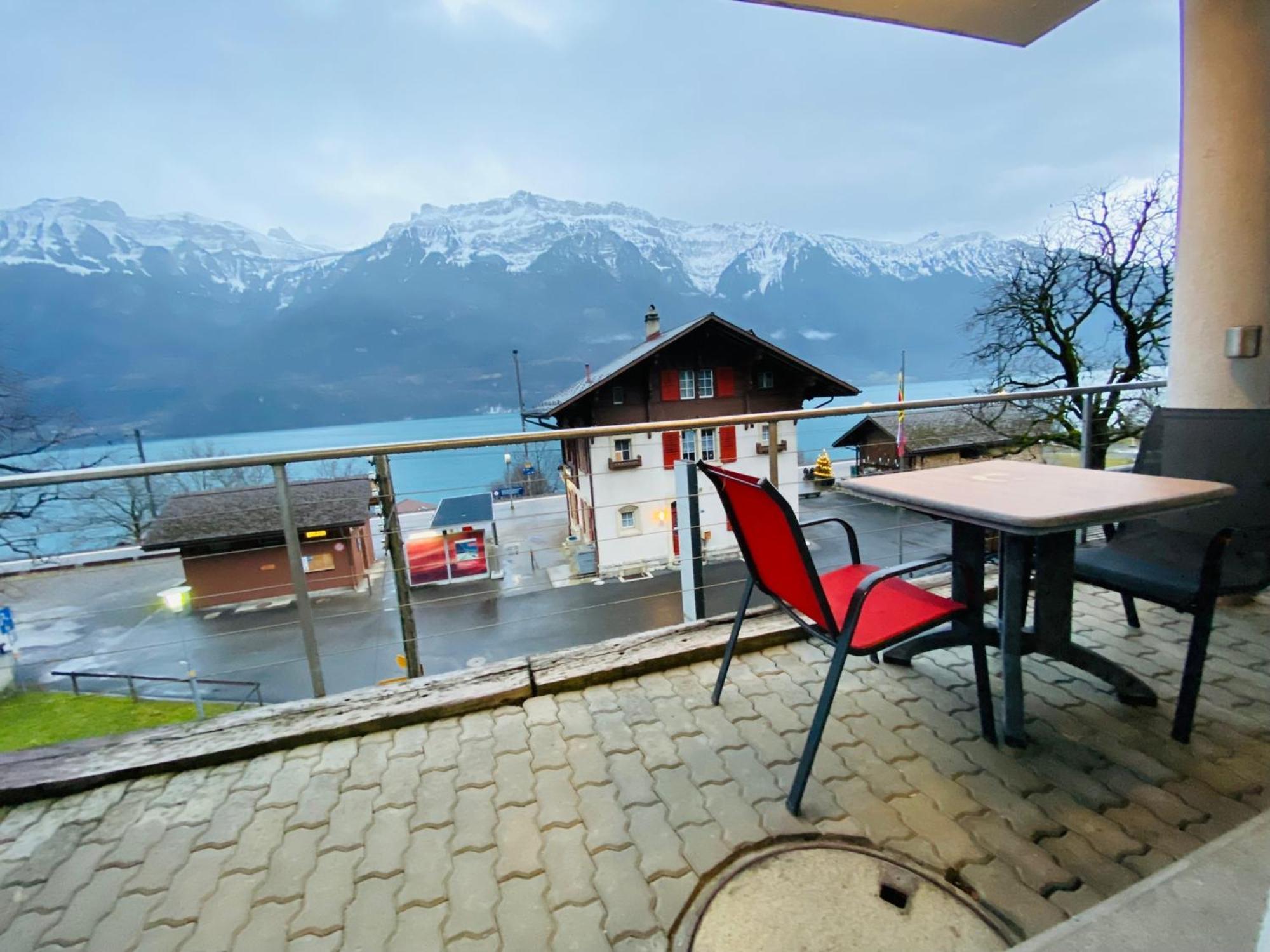 Lake Facing Studio Niederried bei Interlaken Dış mekan fotoğraf