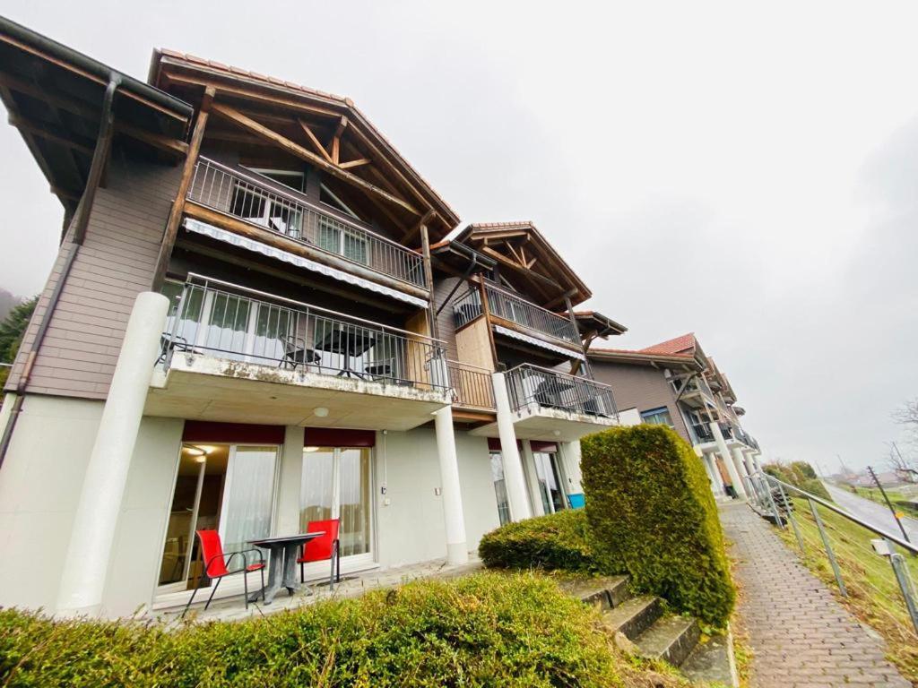 Lake Facing Studio Niederried bei Interlaken Dış mekan fotoğraf